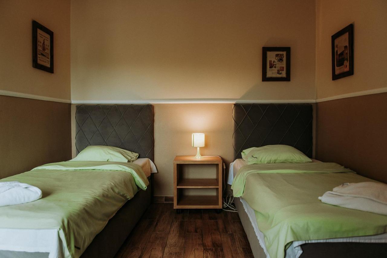 Dos Patos Bed & Breakfast Ełk Dış mekan fotoğraf