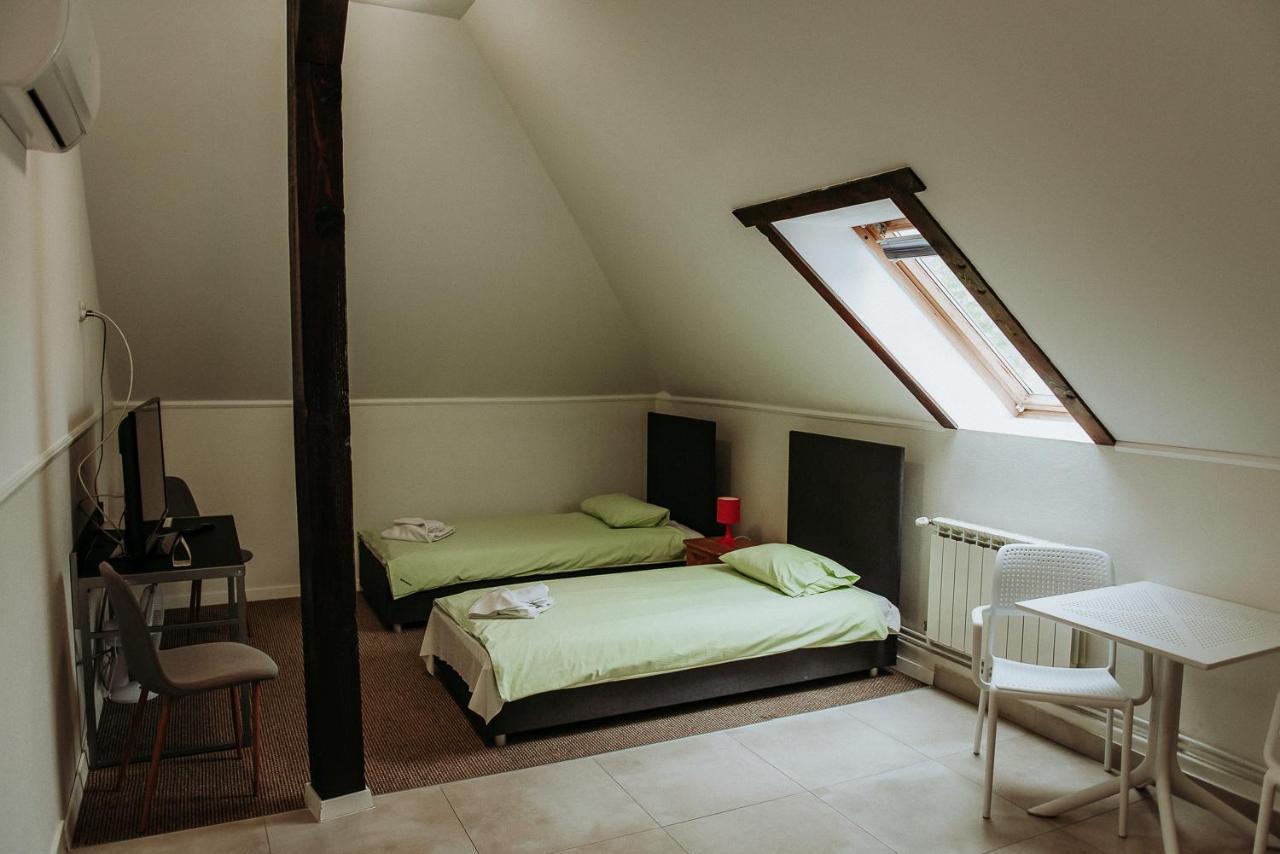 Dos Patos Bed & Breakfast Ełk Dış mekan fotoğraf