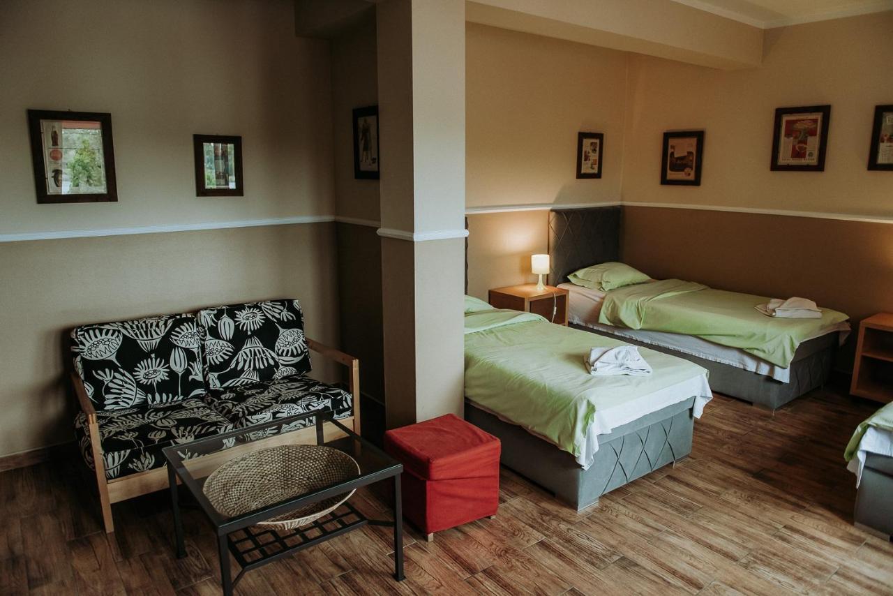 Dos Patos Bed & Breakfast Ełk Dış mekan fotoğraf